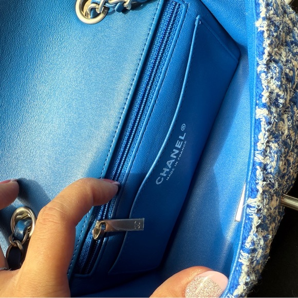 NIB Chanel Blue Tweed and white mini flap with silver hardware - Picture 9 of 11